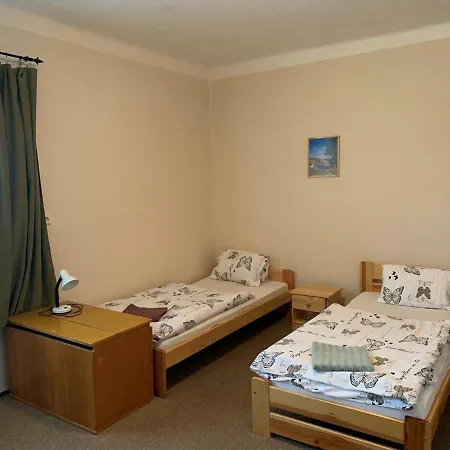 Turisticka Ubytovna Shb ,Strbske Pleso - Vysoke Tatry Hostel