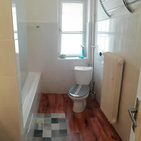 Hostel Turisticka Ubytovna Shb ,Strbske Pleso - Vysoke Tatry *