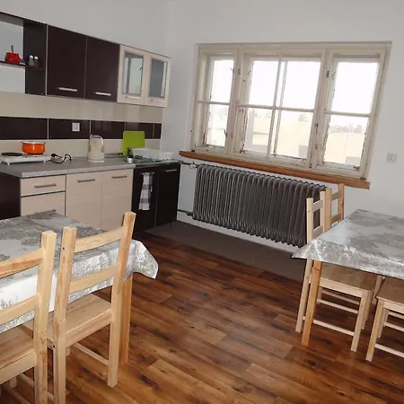 Hostel Turisticka Ubytovna Shb ,Strbske Pleso - Vysoke Tatry