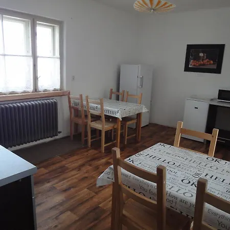 Hostel Turisticka Ubytovna Shb ,Strbske Pleso - Vysoke Tatry *