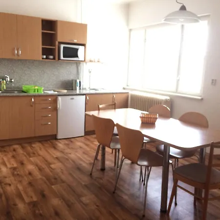 Turisticka Ubytovna Shb ,Strbske Pleso - Vysoke Tatry *