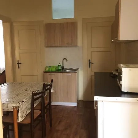 Turisticka Ubytovna Shb ,Strbske Pleso - Vysoke Tatry Hostel Štrbské Pleso