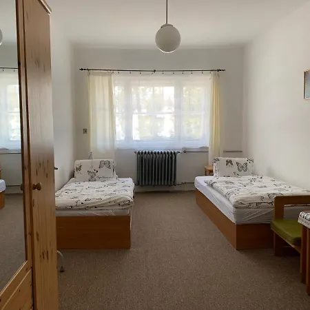 Hostel Turisticka Ubytovna Shb ,Strbske Pleso - Vysoke Tatry Štrbské Pleso